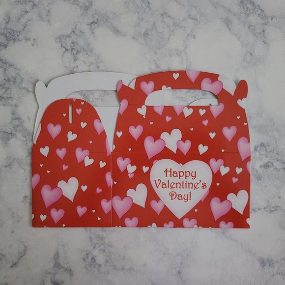 Valentine Heart Treat Boxes with Handle * Gable Boxes - Picture 3 of 5